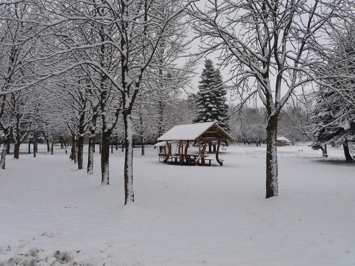 Turisticheko-Ozdorovitelnyi Complex Pyshki Grodno Exterior foto